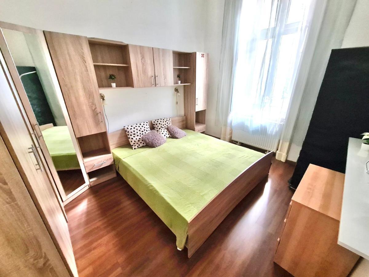Ricky Apartment Budapest Exterior photo