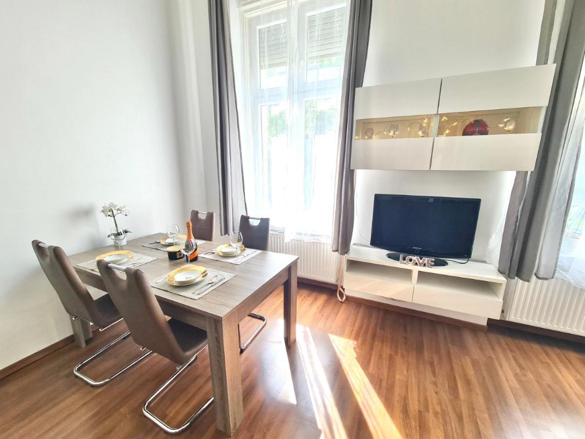 Ricky Apartment Budapest Exterior photo